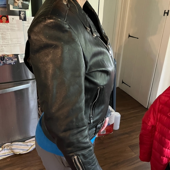 Leather jacket - Picture 13 of 15